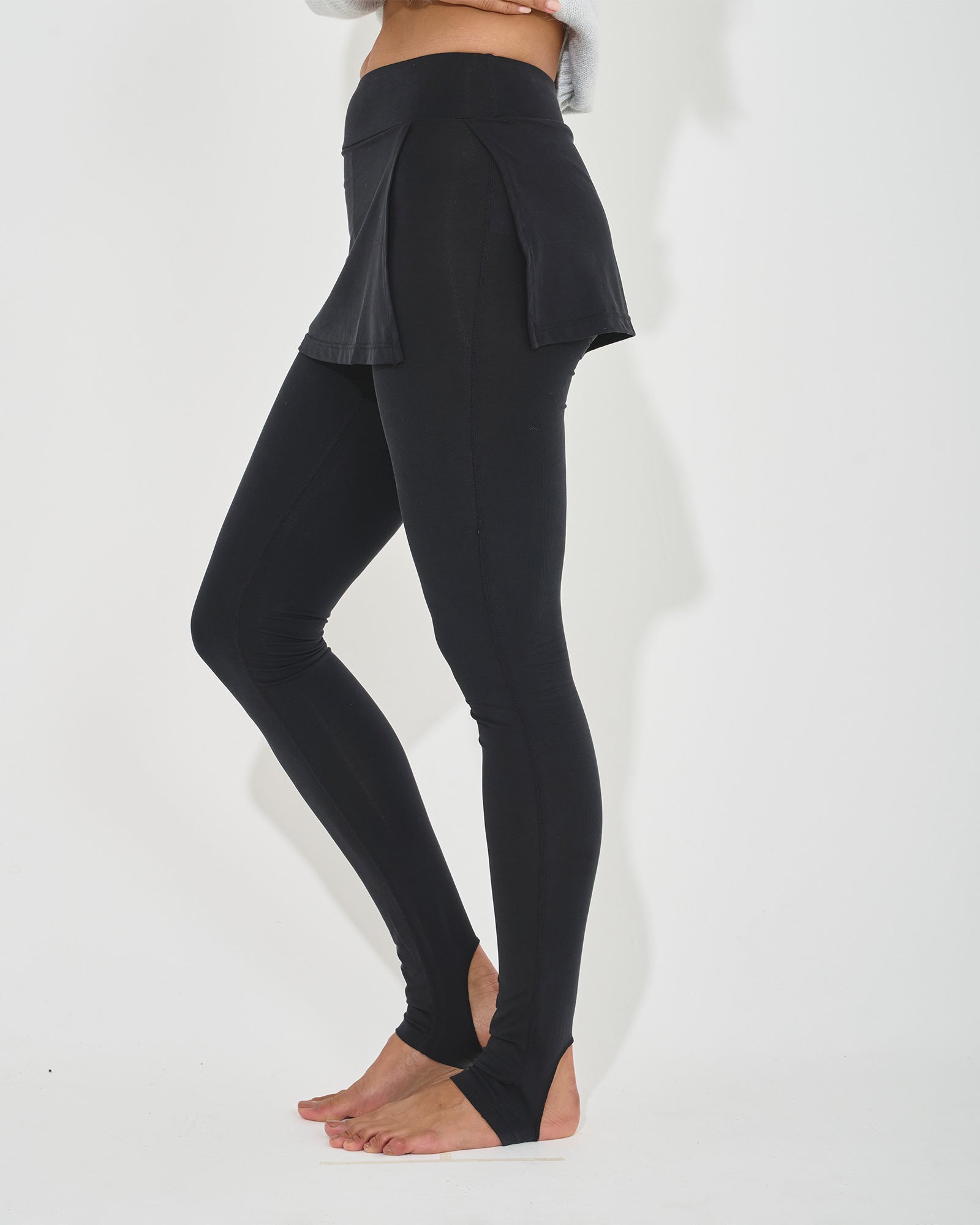 layered leggings skirt stirrup